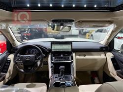 تۆیۆتا لاند کروزەر